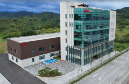 LG디스플레이 공급망 뚫었다…탑런토탈솔루션 계열사, 핵심 장비 첫 수주